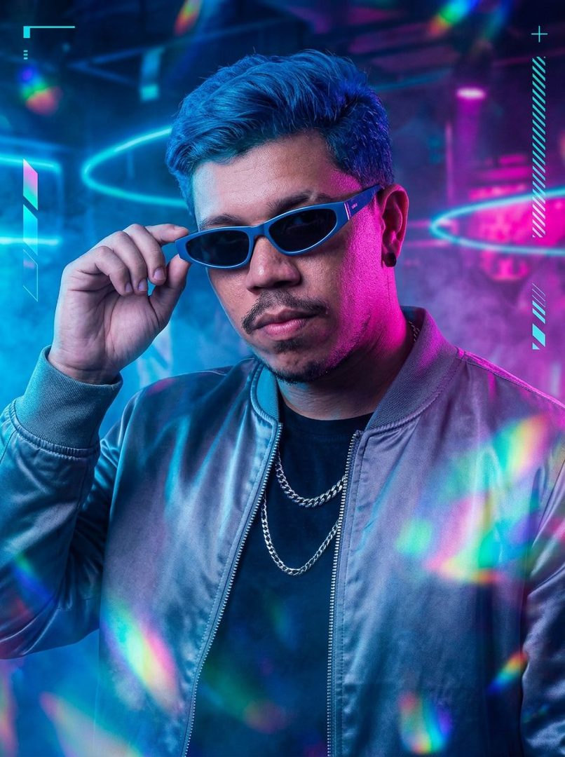 Artista PRO — Molde 02 — Futuristic brazilian urban music promotional poster